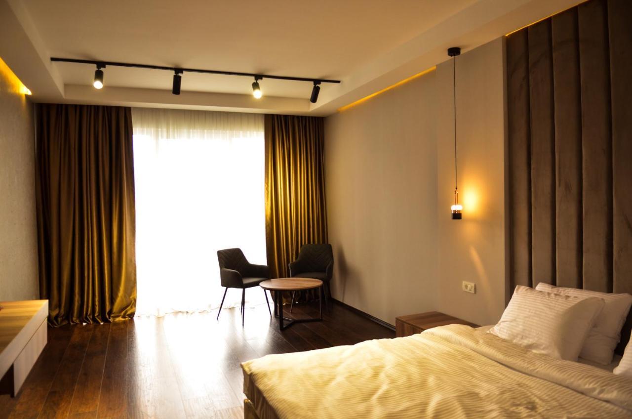 Hotel Cami Debar Esterno foto